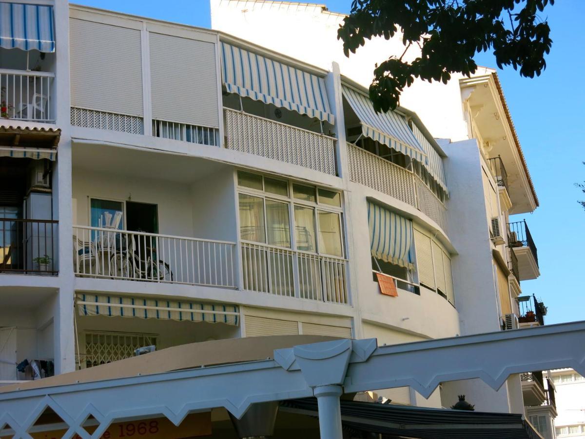Apartament Oasis Junto Al Mar Torre Del Mar Zewnętrze zdjęcie